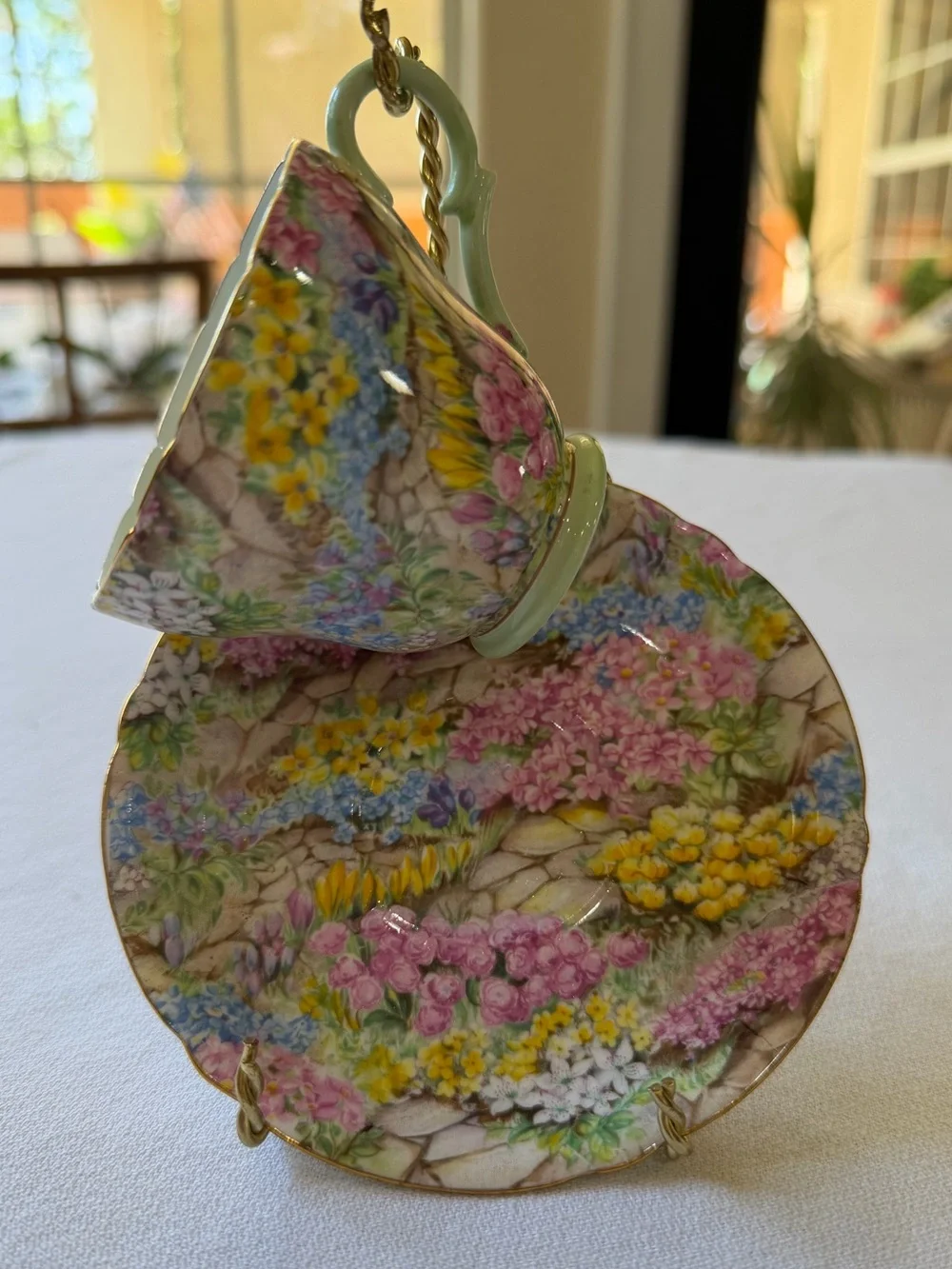 VTG Shelle England Teacup & Saucer Bone China Chintz Rock Garden